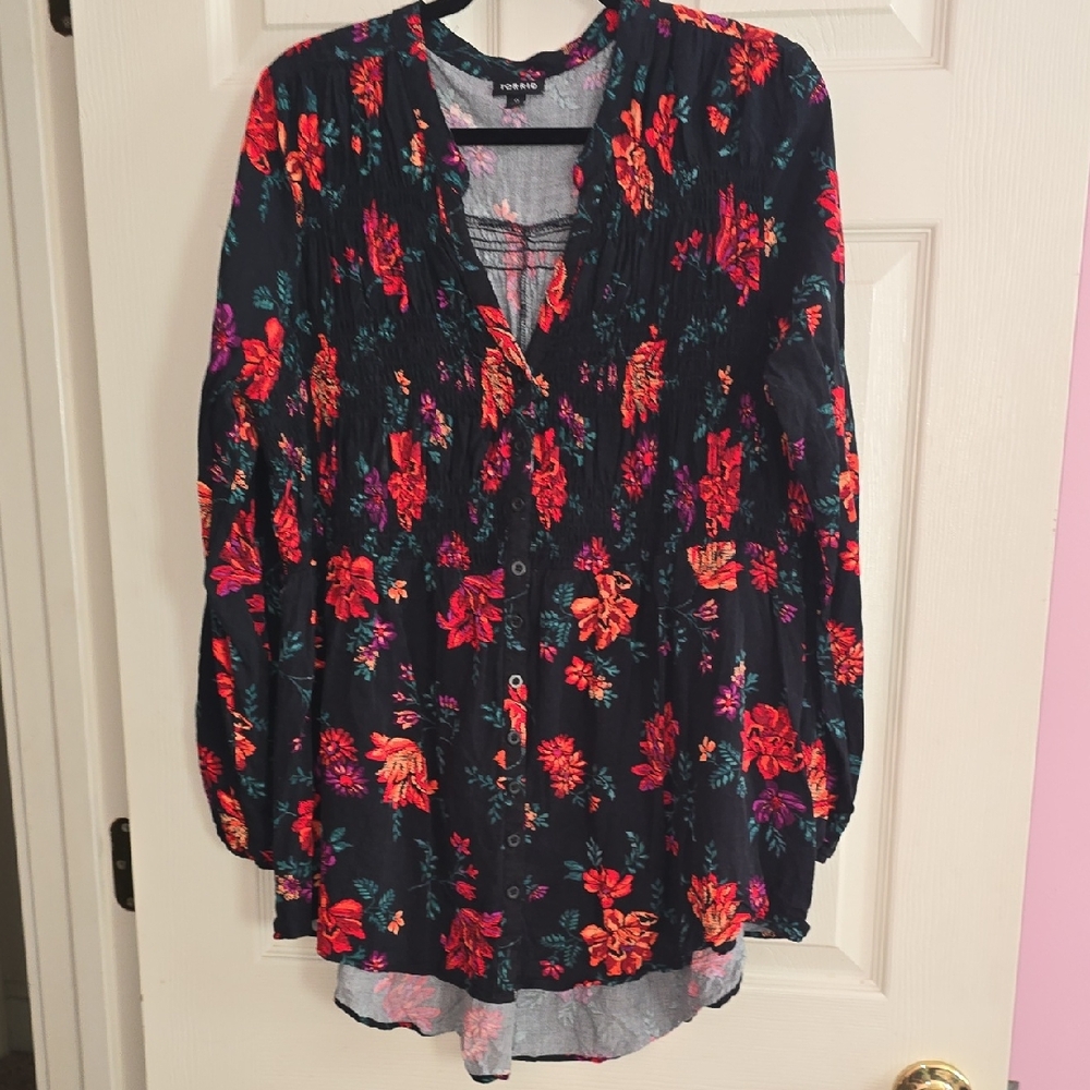 Torrid Black Floral Blouse with Red and Pink Accents‎